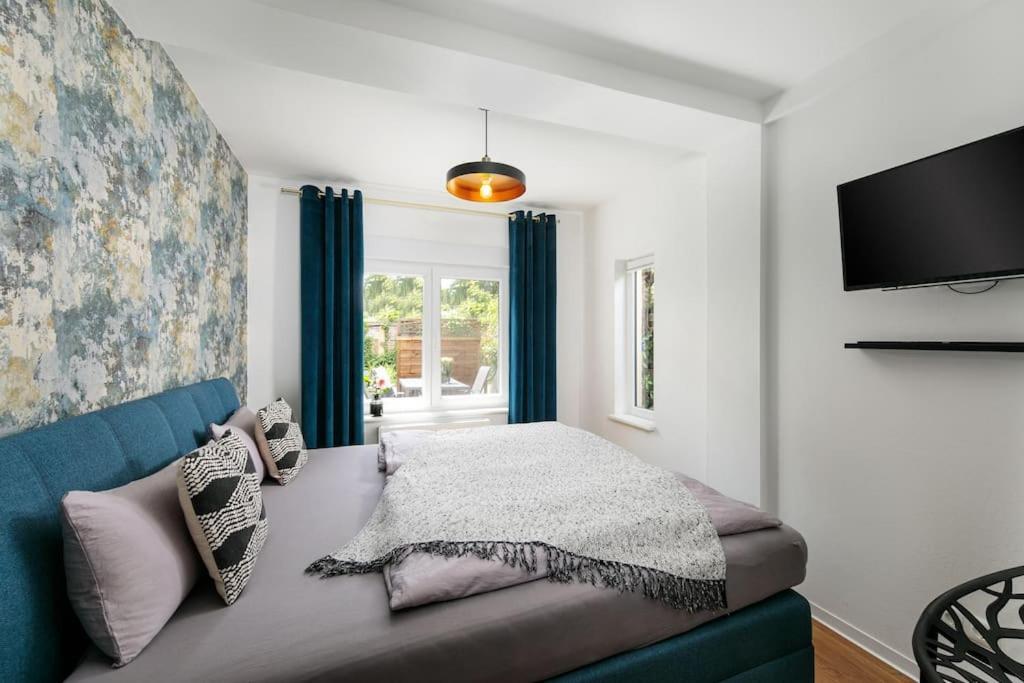 Charmantes Townhaus Mit Garten, W-Lan & Netflix Potsdam Exterior foto